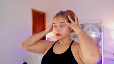 Mikaela blondie bigass online show from December 1, 1:05 pm