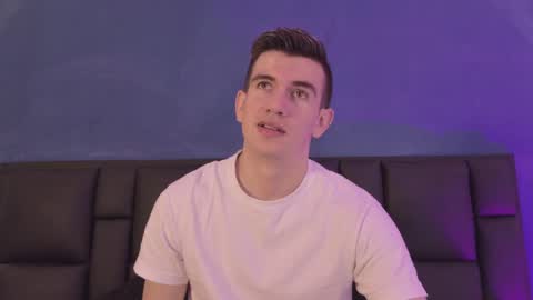 mikael online show from March 22, 4:27 am