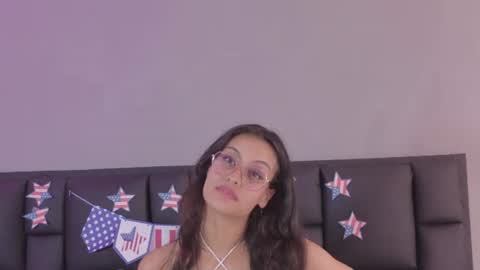mikael online show from July 4, 5:08 pm