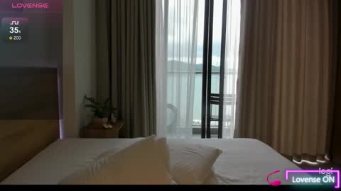 Miko now i live in Vietnam online show from December 26, 3:38 am