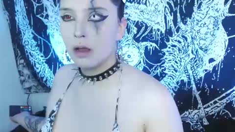 Mika online show from March 13, 10:38 pm