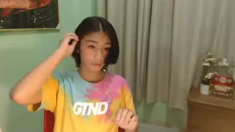 mikay online show from February 20, 11:11 am