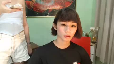 mikay online show from March 22, 5:33 am