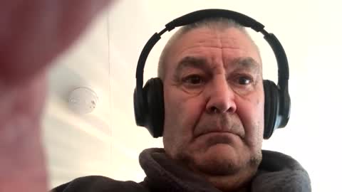 mike26051 online show from October 27, 2:54 pm