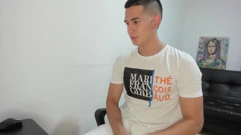 mike3xxx online show from September 10, 10:43 pm