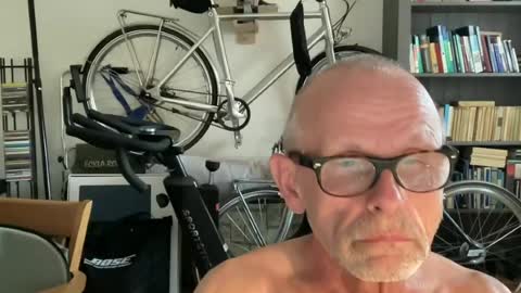 mike4playhot online show from June 18, 3:16 pm