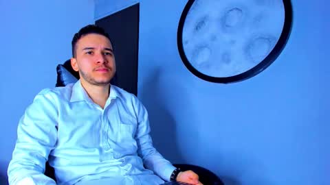 Mike  online show from November 30, 11:47 am