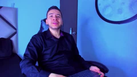 Mike  online show from December 15, 12:42 pm