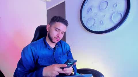 Mike  online show from February 25, 11:53 am