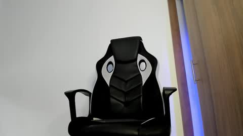 Mike Belle online show from January 13, 3:39 pm