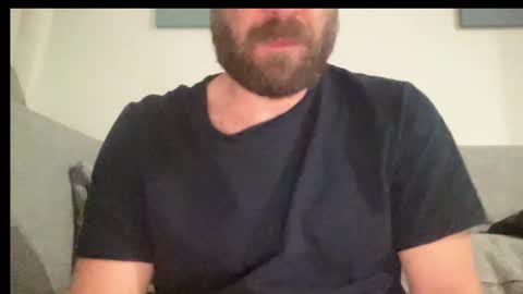 MIke online show from October 25, 11:10 pm