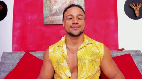   online show from December 26, 2:05 pm