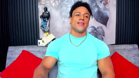   online show from September 18, 6:15 am