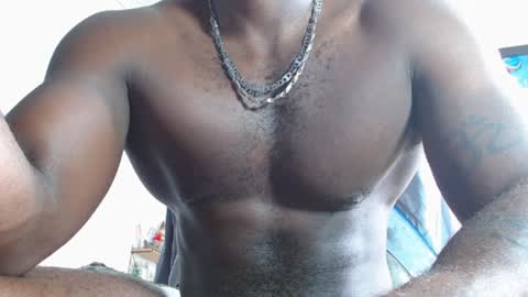 Snapshot of mike_kingcum chatting on December 13, 8:04 pm mike online show from December 13, 8:04 pm
