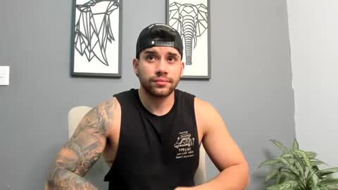 Mike Montoya online show from December 5, 4:09 am