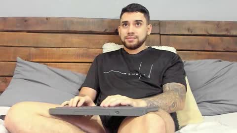 Mike Montoya online show from February 6, 3:00 am