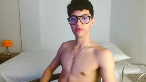 Mike Pineapple online show from November 29, 3:53 am