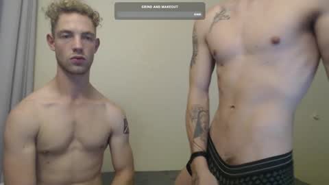 Snapshot of mikeandjax chatting on January 26, 4:09 pm Hot Buns online show from January 26, 4:09 pm