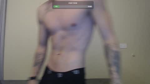 Snapshot of mikeandjax chatting on January 27, 6:09 pm Hot Buns online show from January 27, 6:09 pm