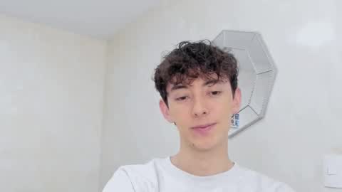 Mikebelf4 online show from December 15, 9:52 pm