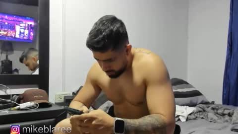 mikeblaree online show from November 6, 4:19 pm