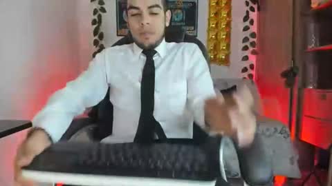 mikee_scooth online show from January 11, 11:12 am