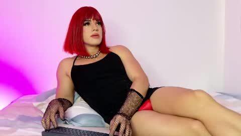 Snapshot of mikegaitan1 chatting on June 25, 12:20 pm mikegaitan1 online show from June 25, 12:20 pm