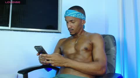         Mike Jay online show from June 10, 3:39 am