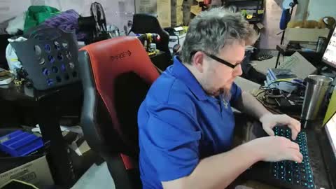 Snapshot of mikejws chatting on January 30, 7:15 pm mikejws online show from January 30, 7:15 pm