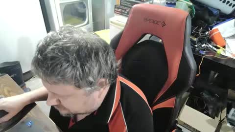 Snapshot of mikejws chatting on October 22, 5:02 pm mikejws online show from October 22, 5:02 pm