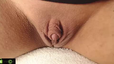 Mikell Williams online show from February 24, 2:26 pm