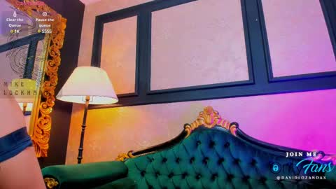 Snapshot of mikelockhart chatting on March 6, 8:48 pm Mike online show from March 6, 8:48 pm