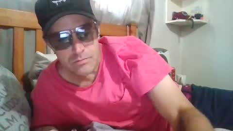 Snapshot of mikeundies chatting on July 11, 10:29 am mikeundies online show from July 11, 10:29 am