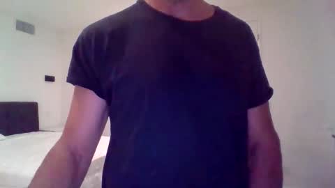 Snapshot of mikewilson09 chatting on September 28, 2:28 am mikewilson09 online show from September 28, 2:28 am