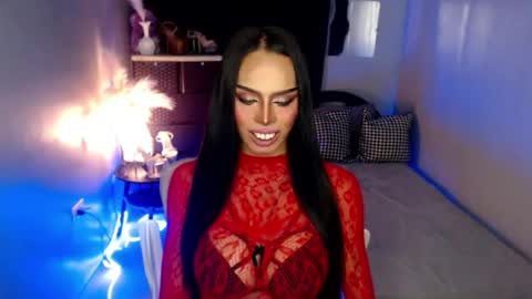 Mistress MikeyAlawi online show from June 25, 4:44 pm