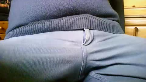 mikeybed online show from April 14, 11:49 am