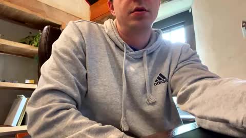 Snapshot of mikeydubs10 chatting on May 15, 1:51 pm mikeydubs10 online show from May 15, 1:51 pm