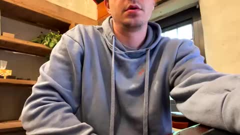 Snapshot of mikeydubs10 chatting on May 21, 1:29 pm mikeydubs10 online show from May 21, 1:29 pm