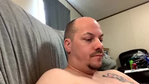 mikeylikesit2222 online show from February 8, 7:38 pm