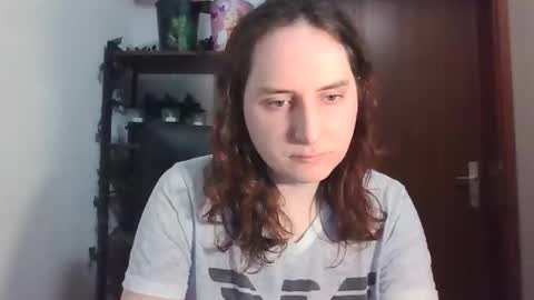 Mikeyly online show from March 22, 9:40 pm