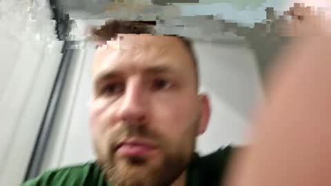 Snapshot of mikhael767676 chatting on April 22, 2:25 am mikhael767676 online show from April 22, 2:25 am