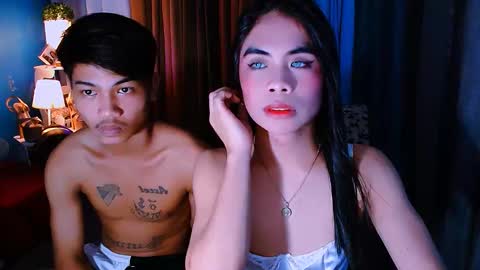 Snapshot of mikhayla_and_zeus_room chatting on January 18, 7:38 am Mikhayla and Zeus online show from January 18, 7:38 am