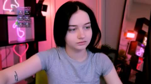 Snapshot of miki_ti chatting on November 27, 10:39 am miki_ti online show from November 27, 10:39 am