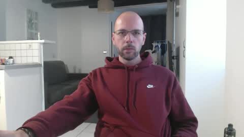 Snapshot of mikmik91 chatting on February 2, 3:22 pm mikmik91 online show from February 2, 3:22 pm