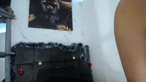 Mikoto Urb online show from December 13, 3:54 pm