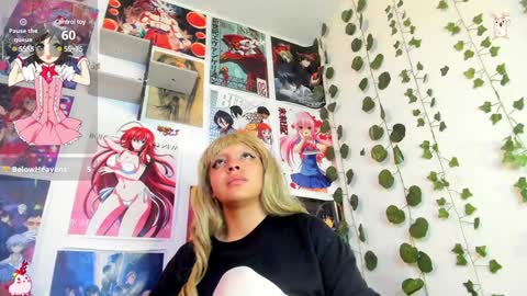   miku katsuragi  online show from December 11, 5:53 am