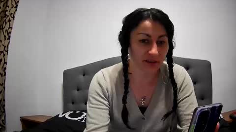 Snapshot of mikyloveu chatting on March 7, 4:22 pm Mikyloveu online show from March 7, 4:22 pm