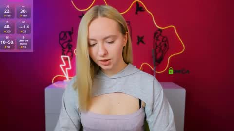 mila_glow online show from May 26, 5:03 am