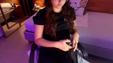 Milena  online show from July 15, 11:15 am
