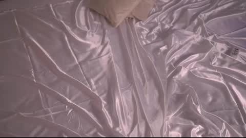 mila may  online show from March 1, 10:24 am